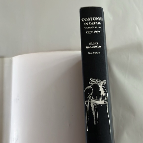 EXC 1985 Costume in Detail 1730-1930 BOOK Theatre Illustrator Designer Doll Draw - Picture 5 of 17